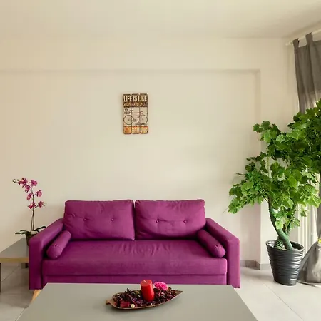 Savvas Centre Flat * 라르나카